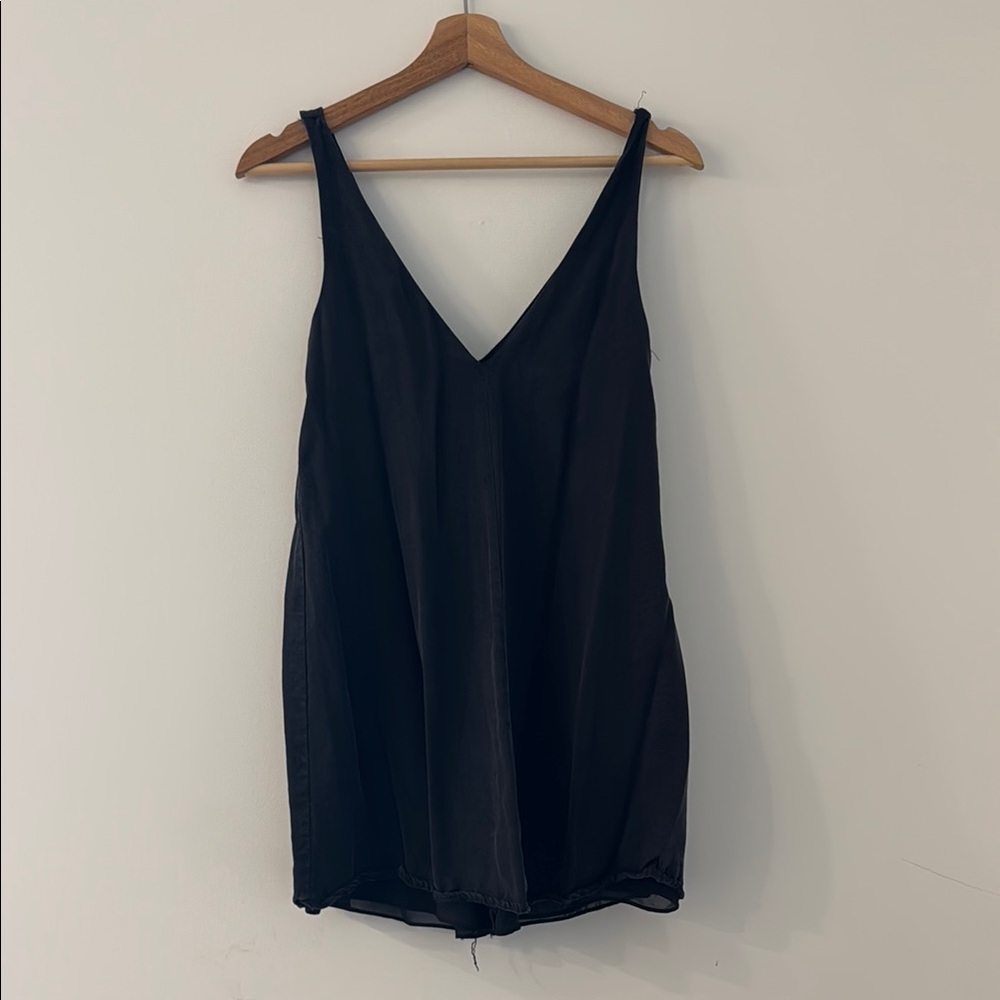 Zara Charcoal V-Neck Sleeveless Blouse